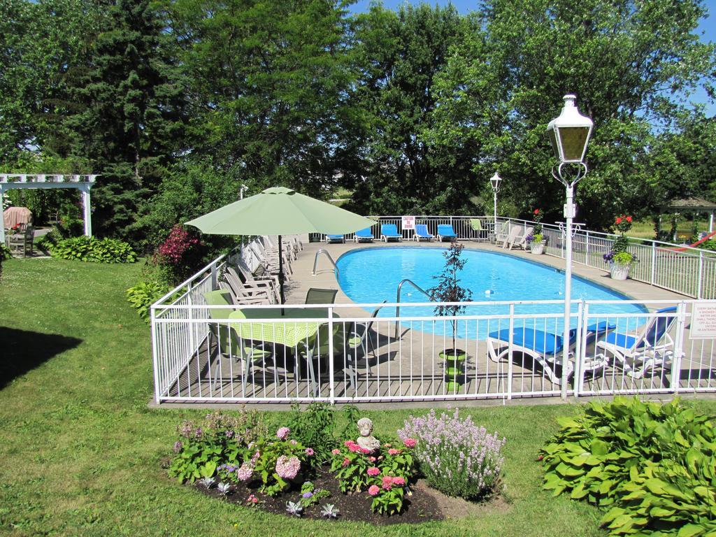 Green Acres Inn Kingston Buitenkant foto