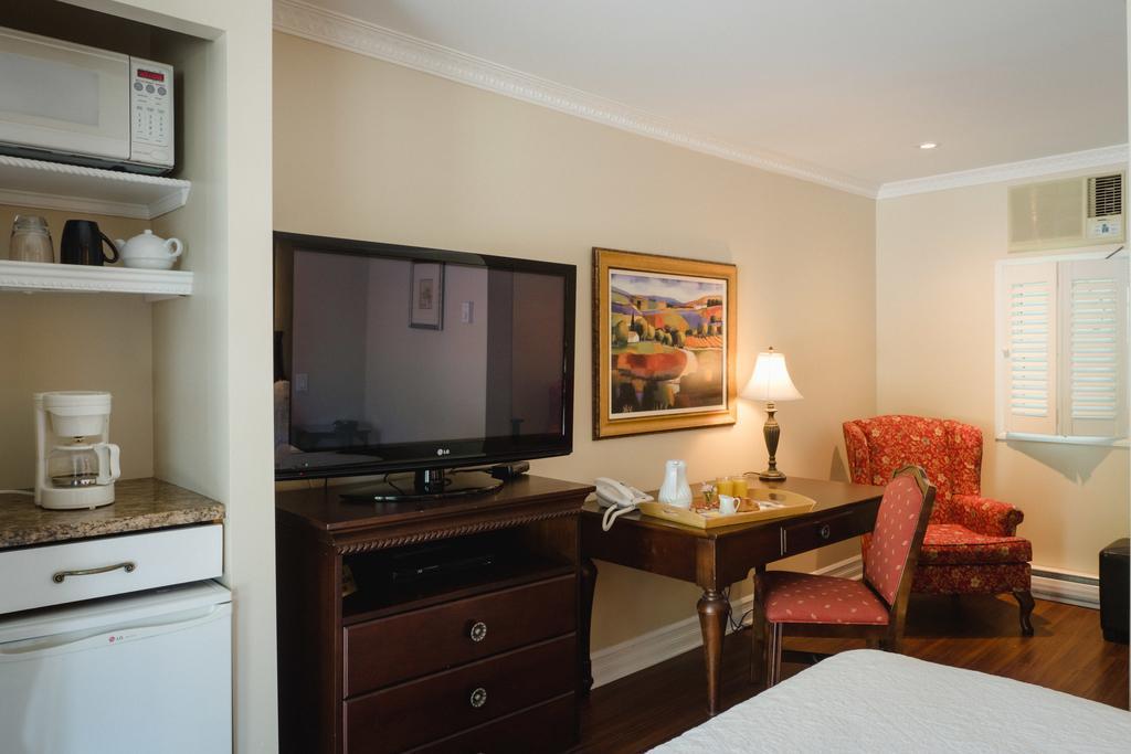 Green Acres Inn Kingston Buitenkant foto